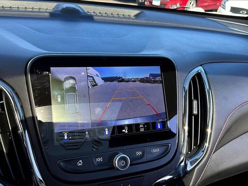 Used 2023 Chevrolet Equinox RS image 13