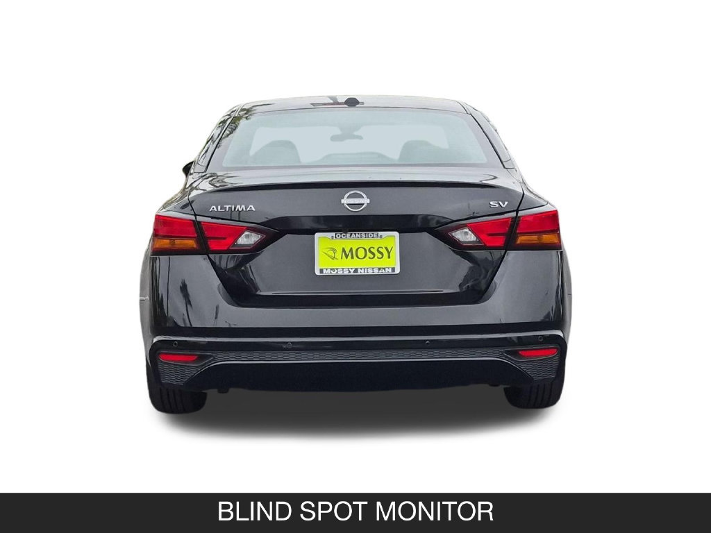 Used 2024 Nissan Altima 2.5 SV FWD image 8