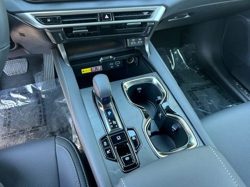 New 2026 Lexus RX 350h AWD/4WD image 25