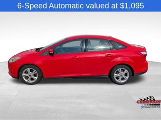 Used 2014 Ford Focus SE FWD video 2