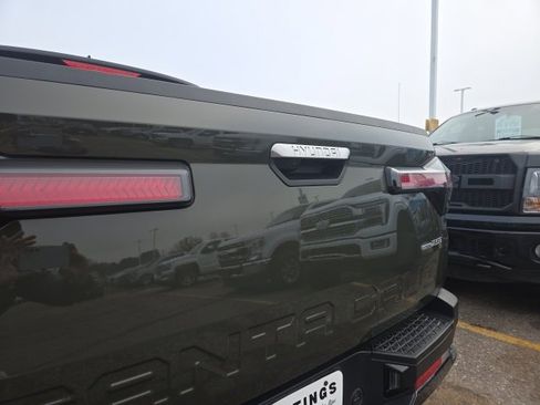 Used 2025 Hyundai Santa Cruz Limited image 5