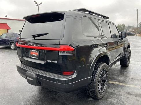 Used 2024 Lexus GX 550 image 17