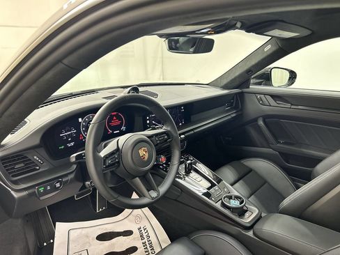 Certified 2026 Porsche 911 Carrera GTS RWD image 19