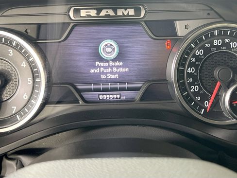 Used 2022 RAM 1500 Laramie image 12