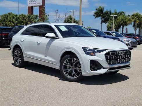 Certified 2025 Audi Q8 Premium Plus w/ Premium Plus Package image 32