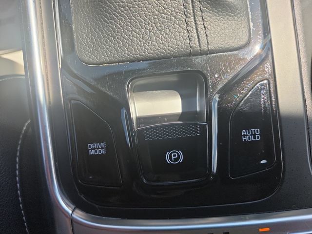 Used 2025 Kia Carnival SX Prestige FWD image 20