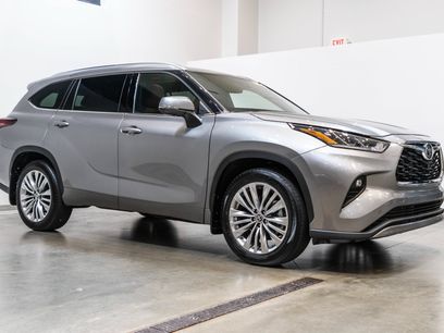Certified 2026 Toyota Highlander Platinum