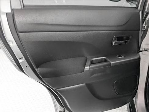 Used 2021 Mitsubishi Outlander Sport SE FWD image 16