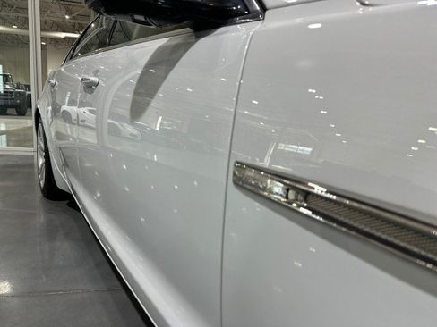 Used 2016 Jaguar XJ L Portfolio AWD/4WD image 16