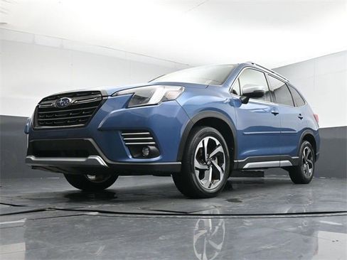 Used 2022 Subaru Forester Touring image 26