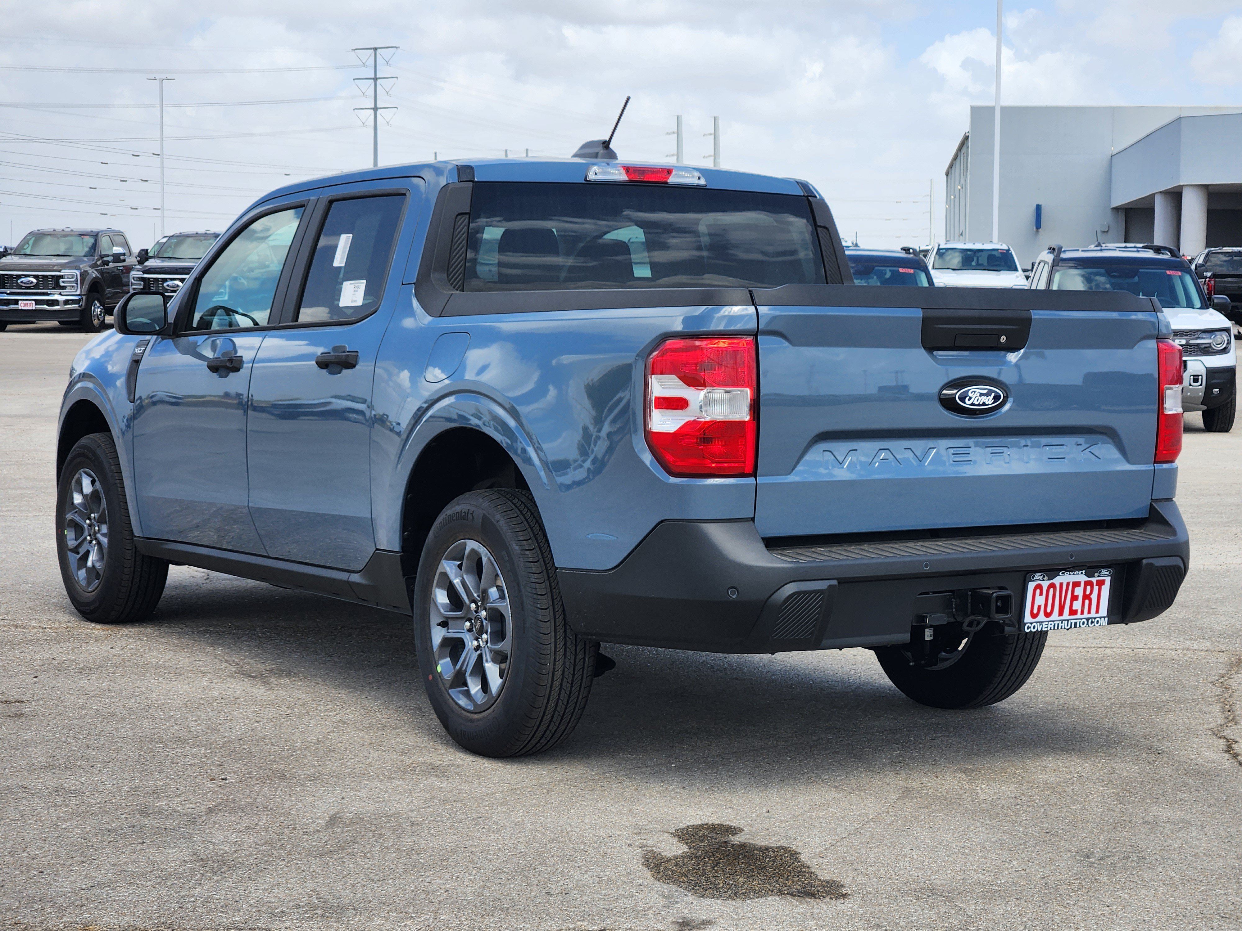 New 2026 Ford Maverick XLT FWD image 3