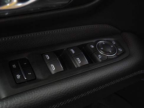 Used 2021 GMC Yukon XL Denali w/ Denali Ultimate Package image 26