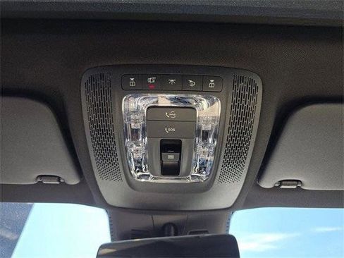 Certified 2026 Mercedes-Benz GLB 250 4MATIC image 32