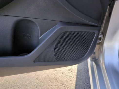 Used 2024 Nissan Altima 2.5 SV image 14