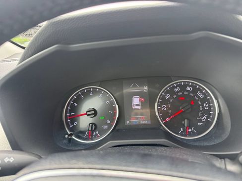 Used 2020 Toyota RAV4 XLE Premium AWD/4WD image 20