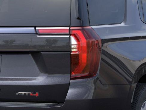 New 2026 GMC Yukon AT4 Ultimate AWD/4WD image 11