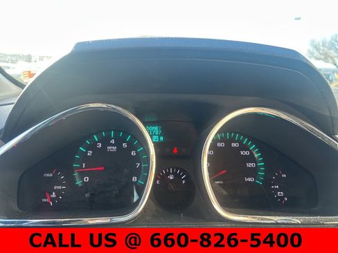 Used 2010 Chevrolet Traverse LT w/ LT Special Edition Package image 15