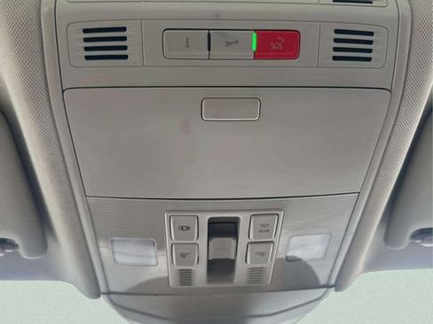 Used 2021 Volkswagen Jetta SEL FWD image 31