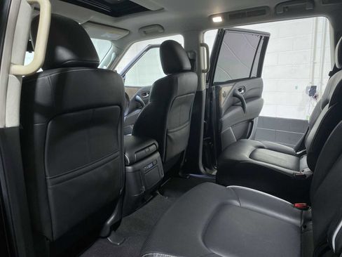 Used 2021 INFINITI QX80 Premium Select w/ All-Season Package AWD/4WD image 12