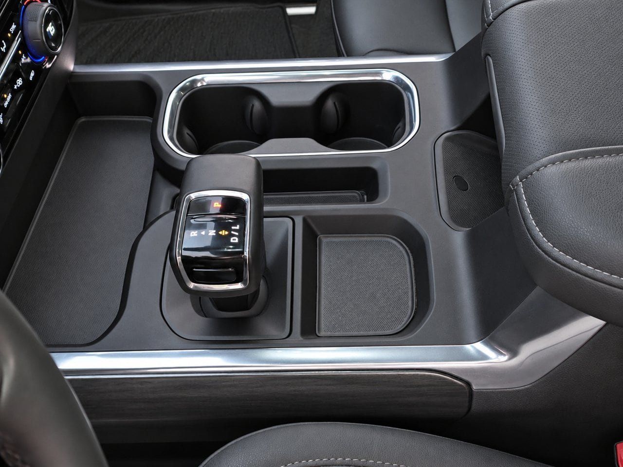 Certified 2024 Chevrolet Silverado 1500 LTZ w/ LTZ Premium Package AWD/4WD image 20