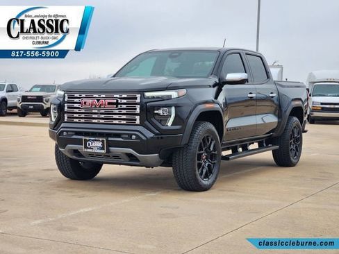 Used 2025 GMC Canyon Denali w/ LPO, Denali Black Edition image 13