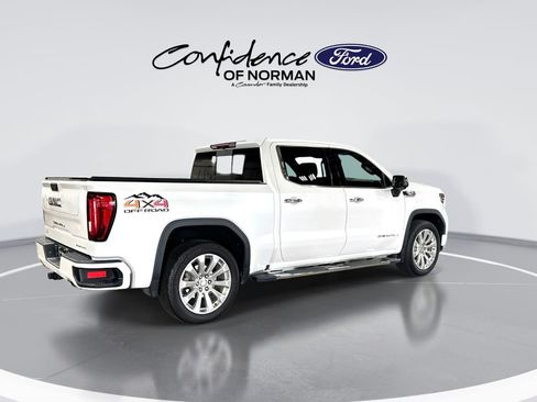 Used 2022 GMC Sierra 1500 Denali AWD/4WD image 9