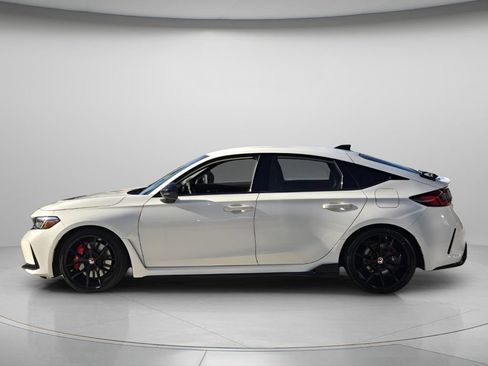 Used 2024 Honda Civic Type R image 4