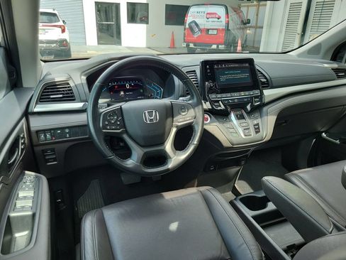 Used 2021 Honda Odyssey EX-L image 12