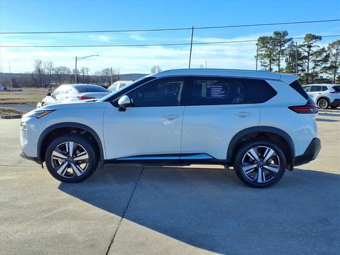 Certified 2022 Nissan Rogue SL w/ SL Premium Package image 19