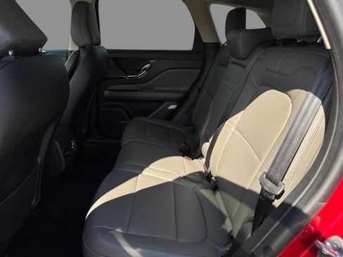 Certified 2023 Lincoln Corsair FWD image 13
