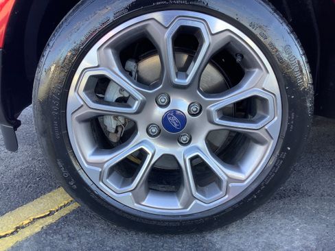 Used 2018 Ford EcoSport Titanium image 18