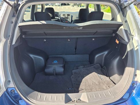 Used 2017 Nissan Leaf S w/ Charge Package FWD image 27