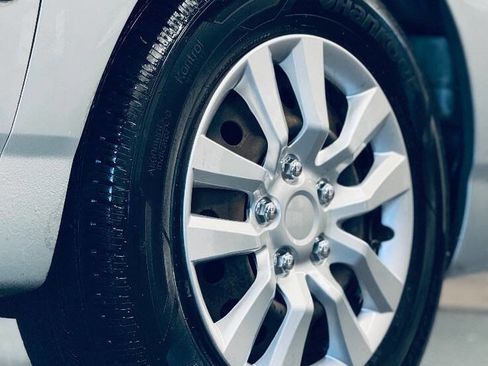 Used 2007 Toyota Corolla LE image 15