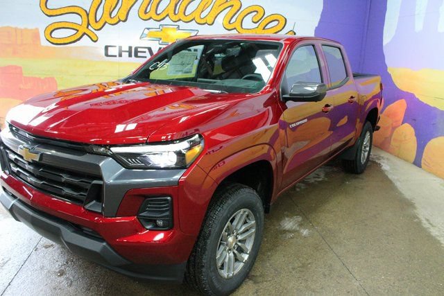 New 2026 Chevrolet Colorado LT w/ LT Convenience Package AWD/4WD image 4
