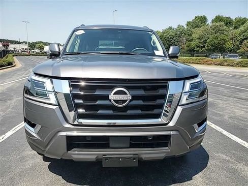 Used 2023 Nissan Armada SL w/ Captain's Chairs Package RWD image 24