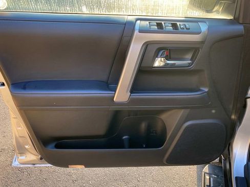 Used 2024 Toyota 4Runner SR5 image 12