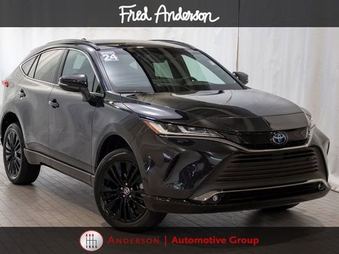 Certified 2024 Toyota Venza Nightshade AWD/4WD image 1