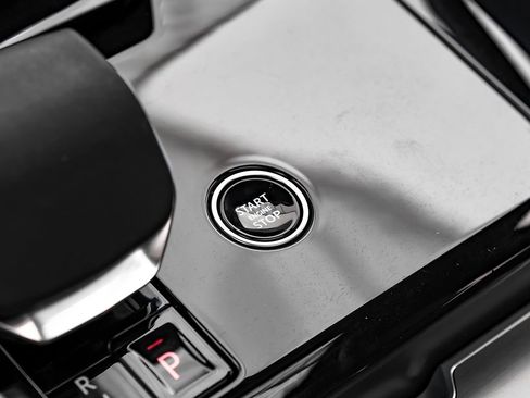 Used 2024 Land Rover Range Rover Sport Dynamic SE image 20