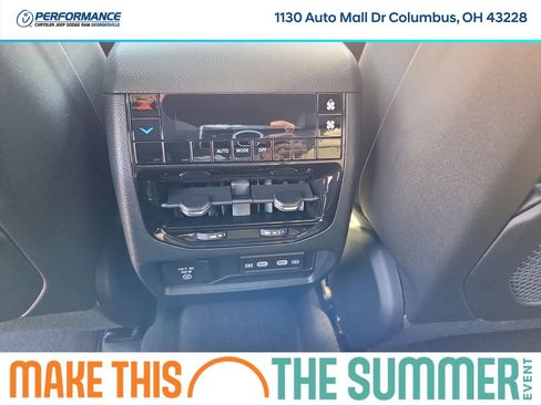 New 2026 Jeep Grand Cherokee L 4WD image 17