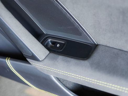 Used 2022 Porsche 911 GT3 image 34