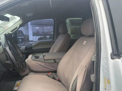 Used 2019 Ford F250 XL w/ STX Appearance Package AWD/4WD image 11