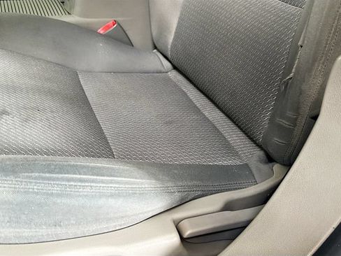 Used 2009 Saturn Aura XE FWD image 17