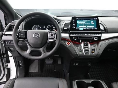 New 2026 Honda Odyssey Sport-L image 11