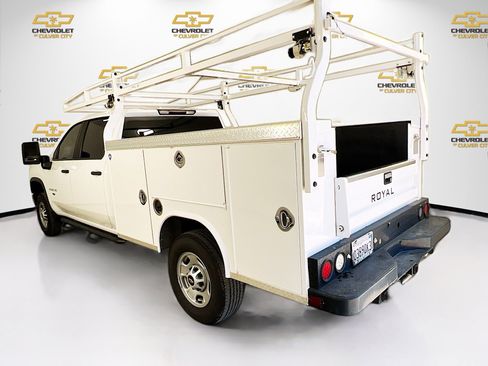 Used 2022 Chevrolet Silverado 2500 W/T w/ WT Convenience Package image 5