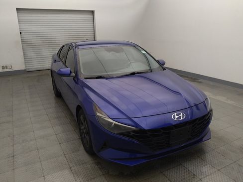 Used 2021 Hyundai Elantra SEL w/ Convenience Package FWD image 14