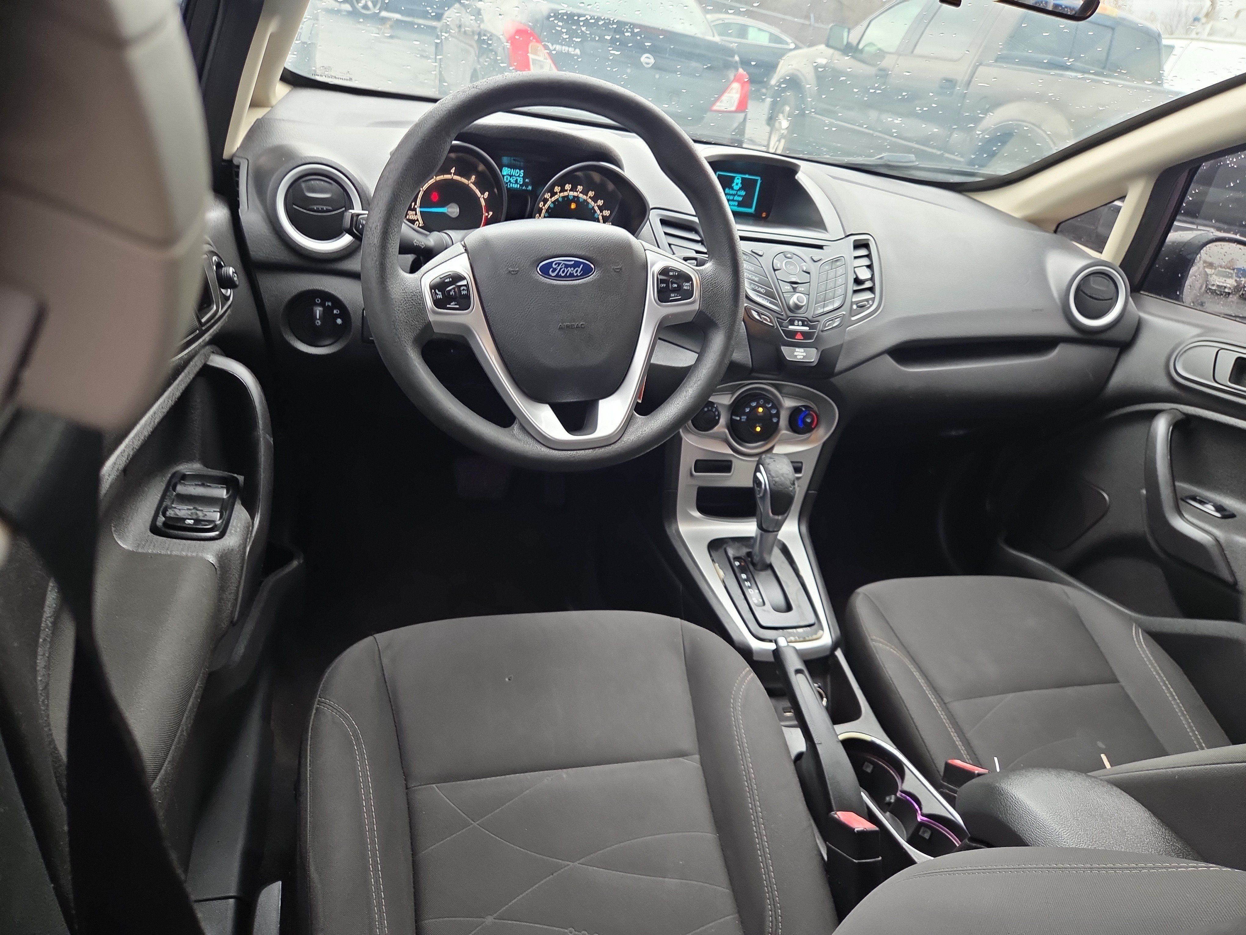 Used 2017 Ford Fiesta SE FWD image 13