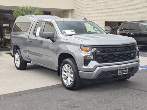 Used 2023 Chevrolet Silverado 1500 Custom AWD/4WD image 3