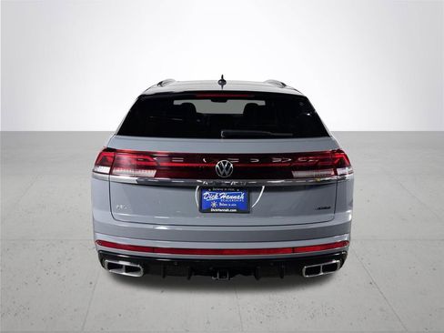 Certified 2025 Volkswagen Atlas Cross Sport SEL Premium R-Line AWD/4WD image 7