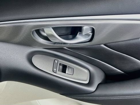 Used 2018 INFINITI Q50 Sport RWD image 32