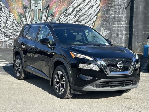 Used 2023 Nissan Rogue SV FWD image 1